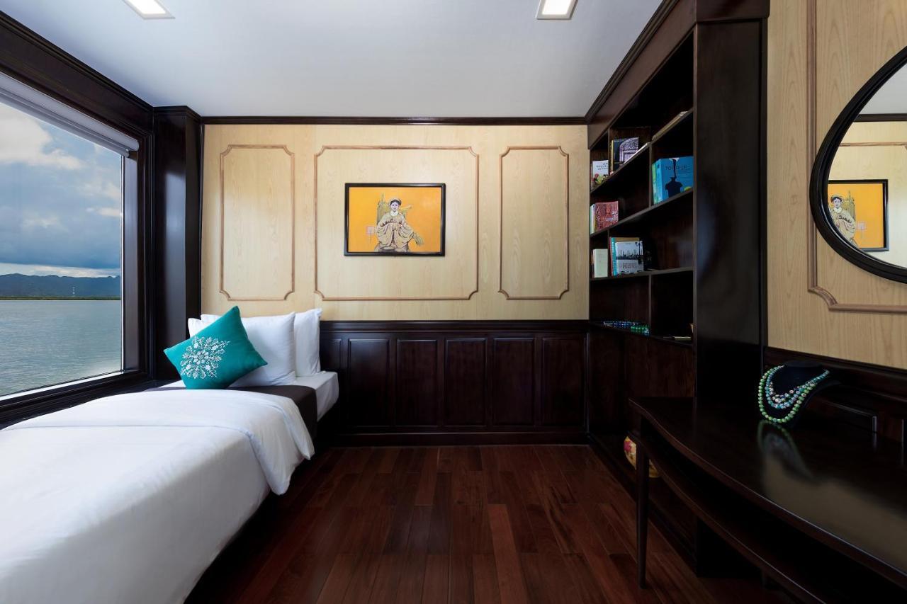 ลา เรจีนา เลเจนด์ ครูซ Hotel ฮาลอง ภายนอก รูปภาพ