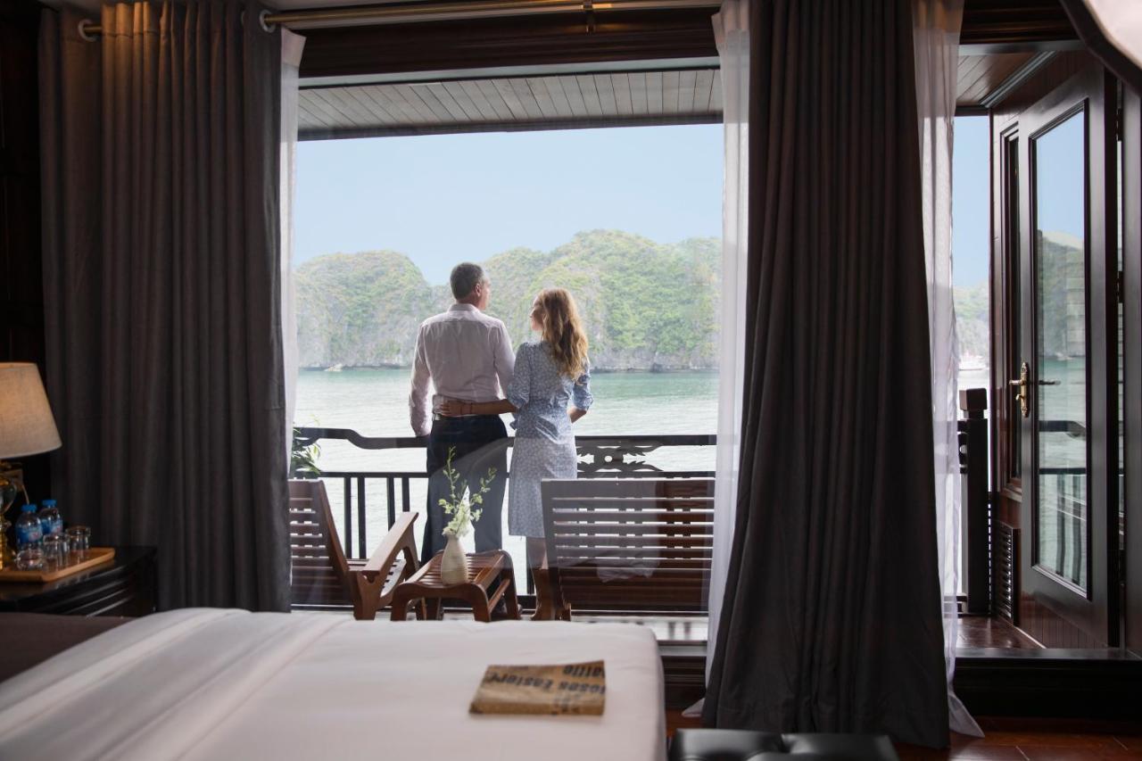 ลา เรจีนา เลเจนด์ ครูซ Hotel ฮาลอง ภายนอก รูปภาพ